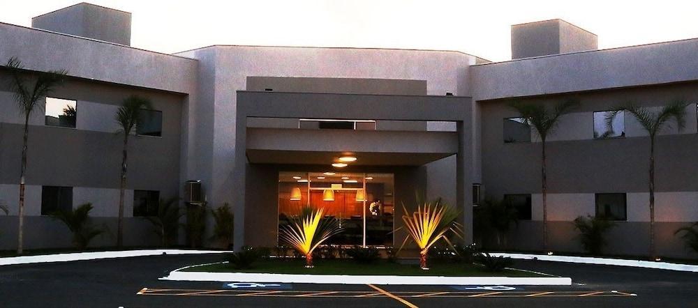 Fenix Hotel Araxa Luaran gambar